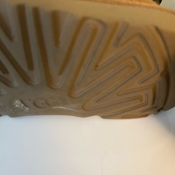 Ugg Bailey Bow boots - Picture 7 of 9